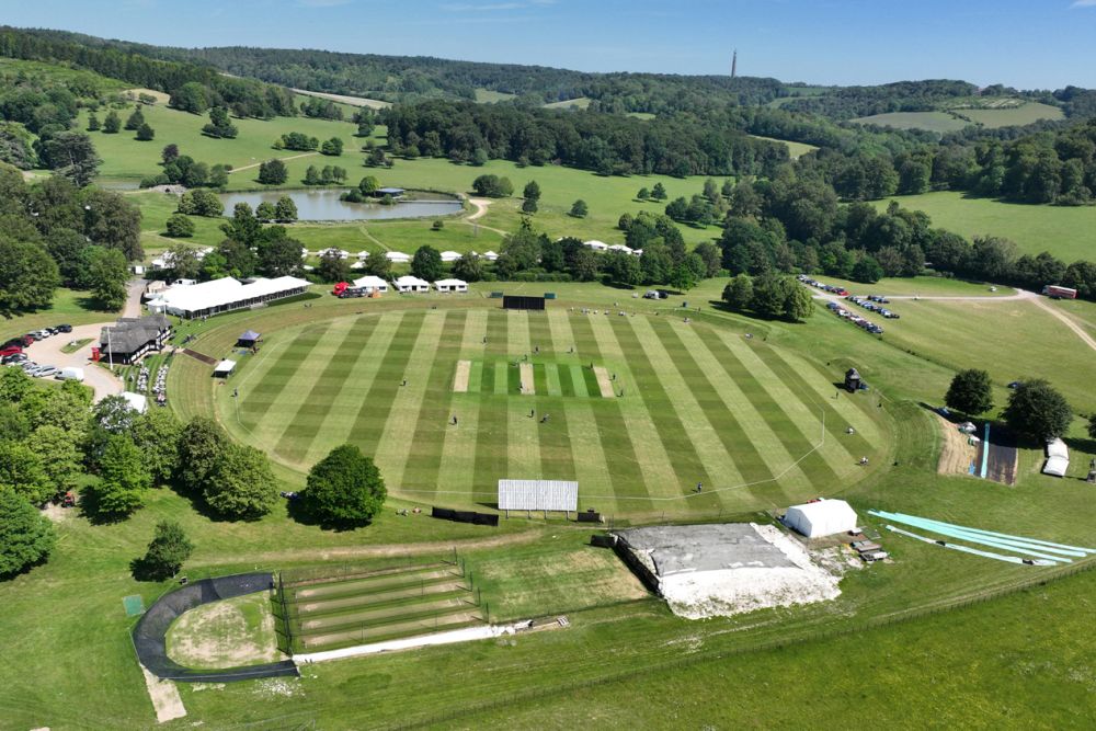 Quintessentially British cricket venue (Stokenchurch, Buckinghamshire)