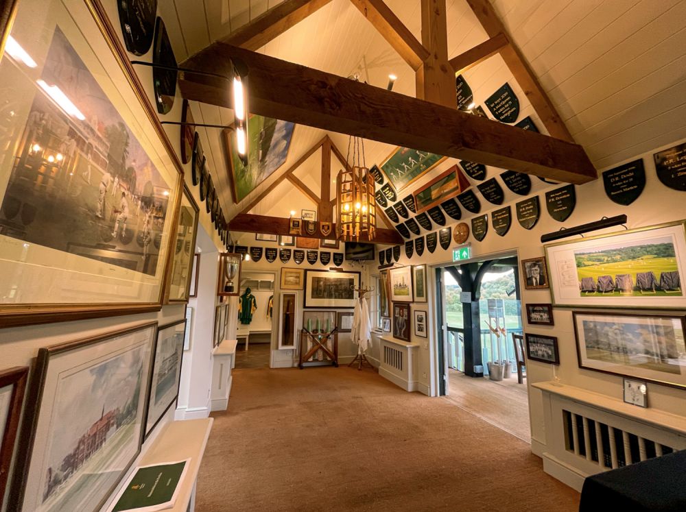 Quintessentially British cricket venue (Stokenchurch, Buckinghamshire)