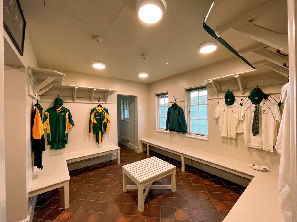 Quintessentially British cricket venue (Stokenchurch, Buckinghamshire)