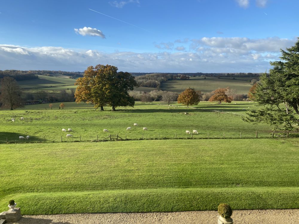 Stunning manor house with an unique swimming pool for film, shoot location hire (Hemel Hempstead, Hertfordshire)