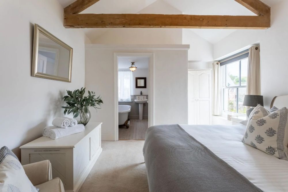 Idyllic Seaside Cottage in Cornwall