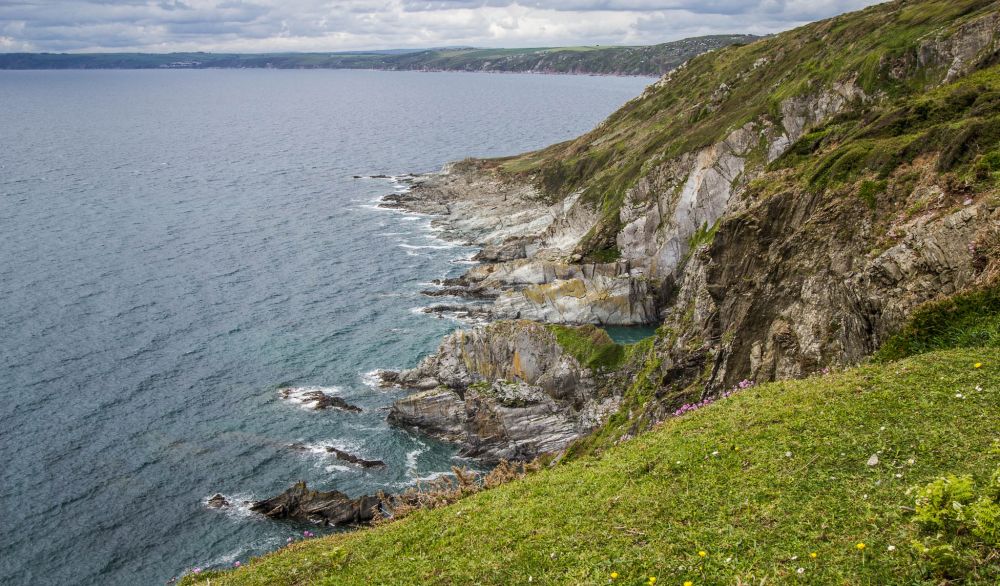 Idyllic Seaside Cottage in Cornwall