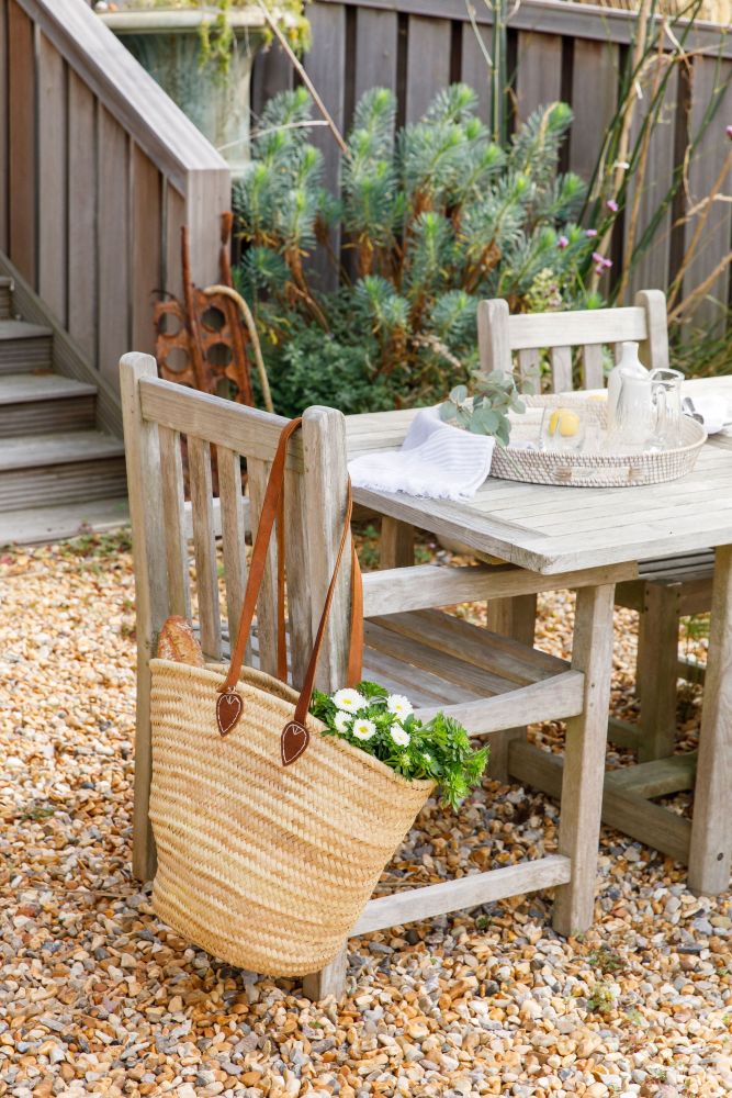 A stunning, eco-friendly home with sea views