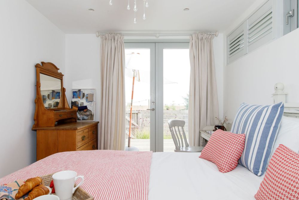 A stunning, eco-friendly home with sea views