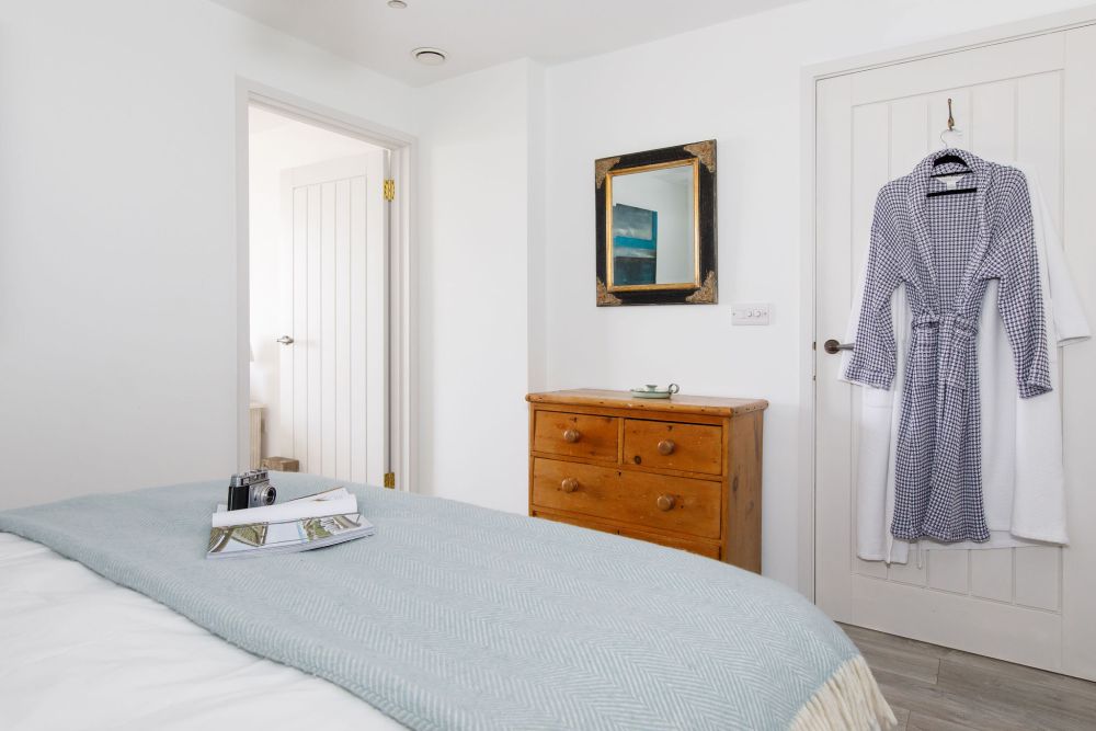 A stunning, eco-friendly home with sea views