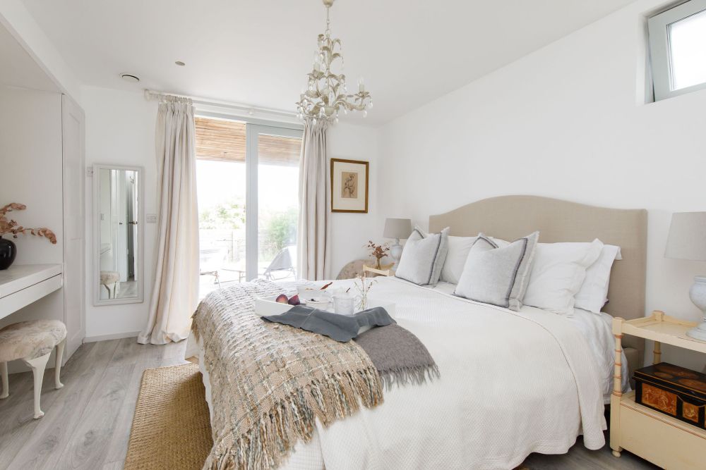 A stunning, eco-friendly home with sea views