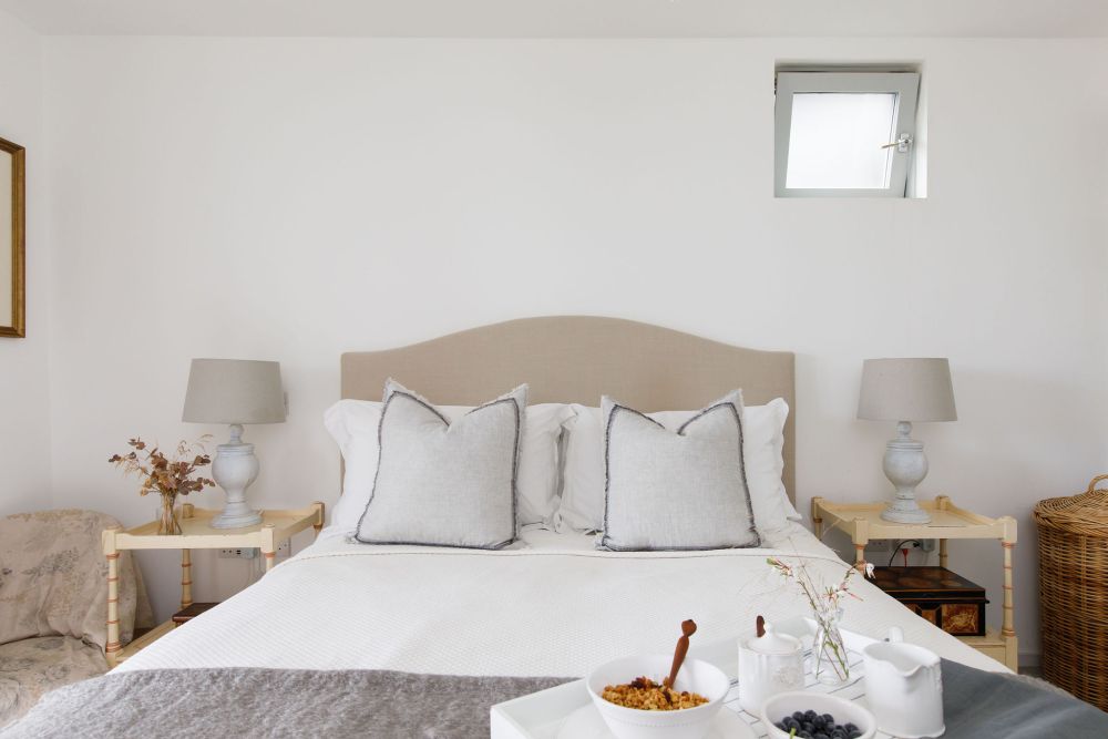 A stunning, eco-friendly home with sea views