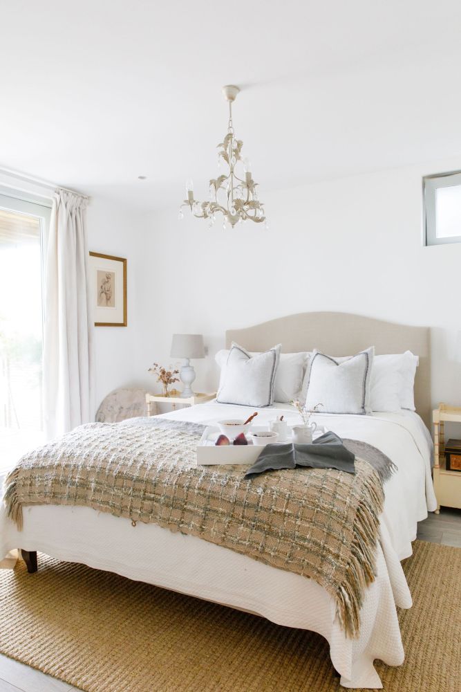 A stunning, eco-friendly home with sea views