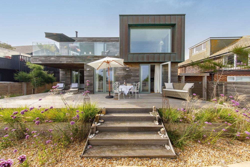 A stunning, eco-friendly home with sea views