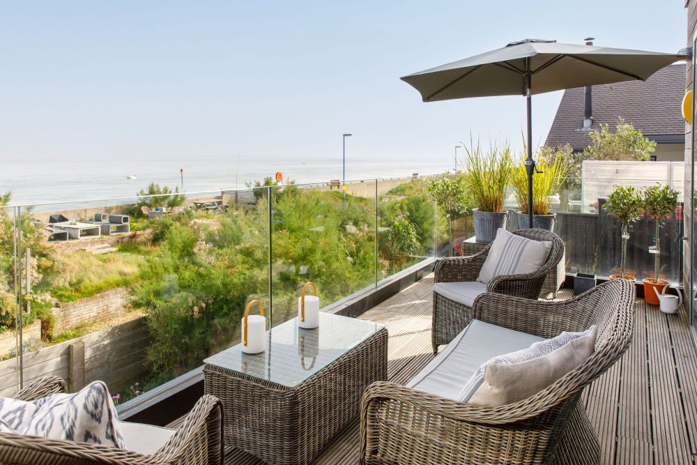 A stunning, eco-friendly home with sea views