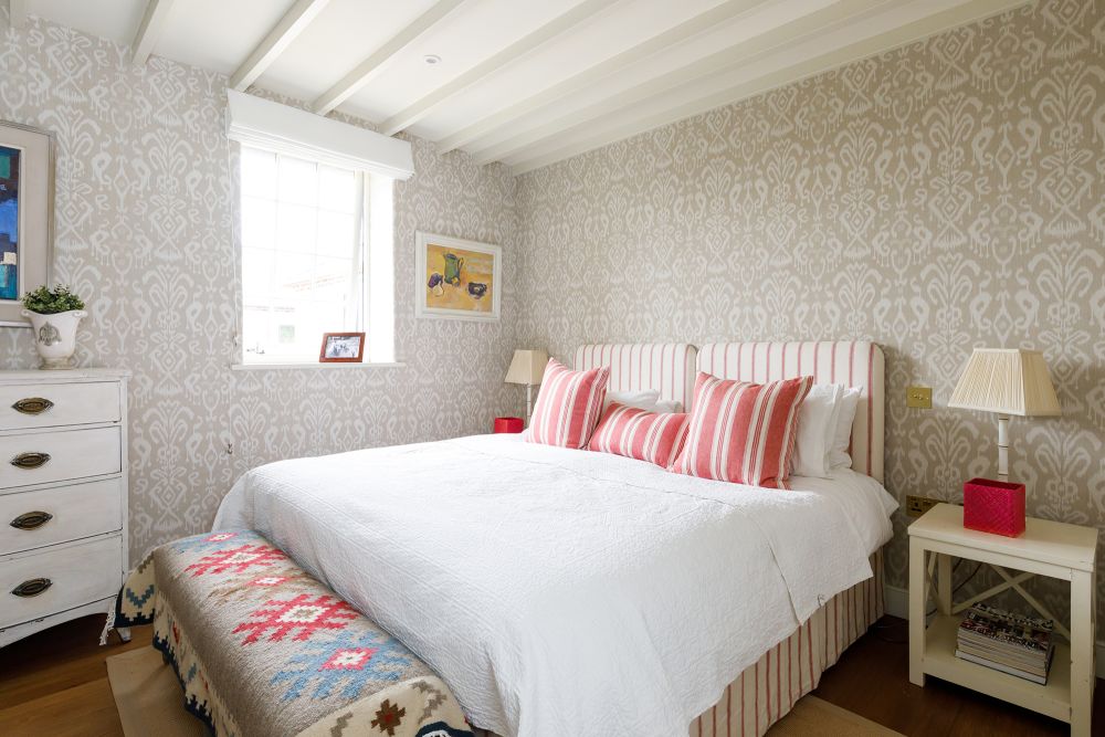 Stylish Sussex Farmhouse