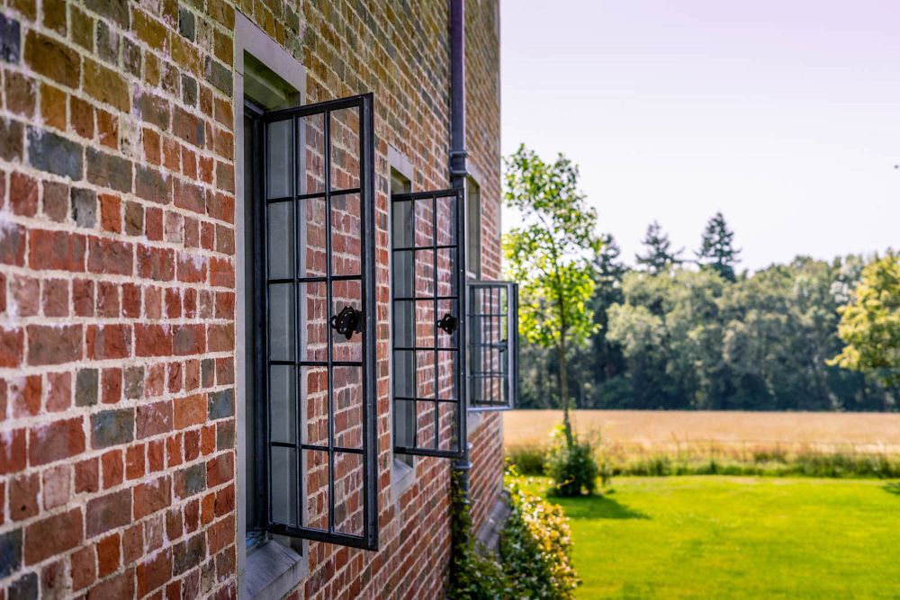 A magnificent private estate, hidden away in the heart of the Sussex countryside.