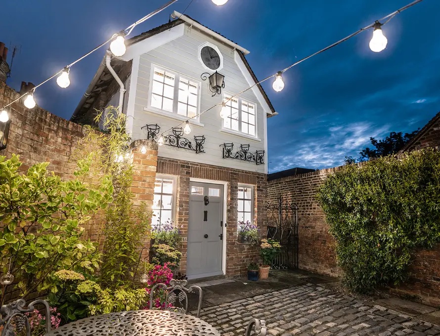 Old Coach House in Chichester