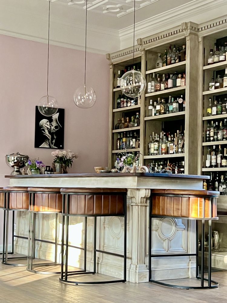 Georgian Manor Estate in Surrey