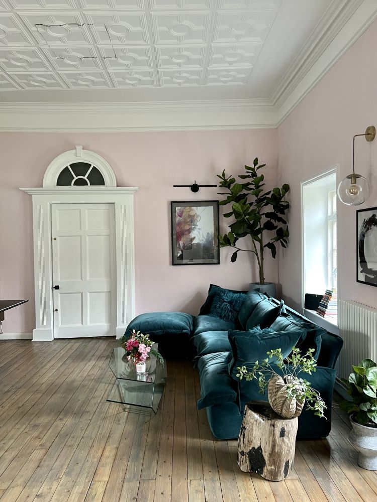 Georgian Manor Estate in Surrey