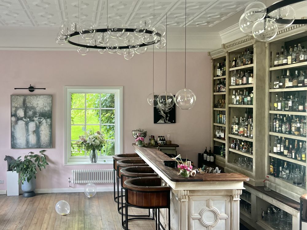 Georgian Manor Estate in Surrey