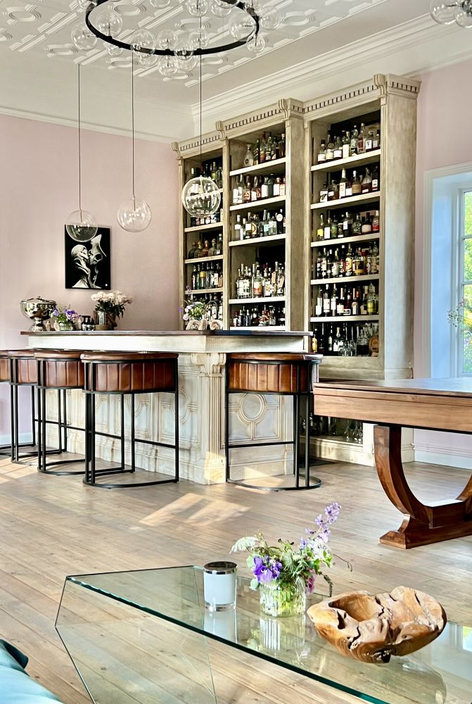 Georgian Manor Estate in Surrey