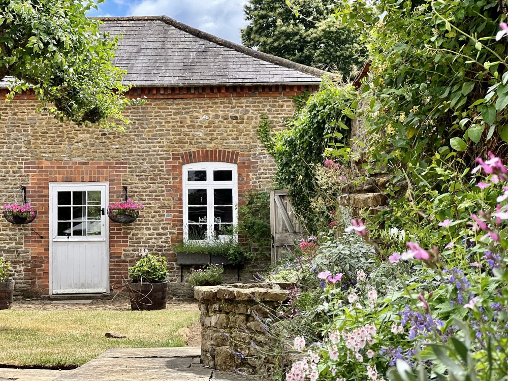 Georgian Manor Estate in Surrey