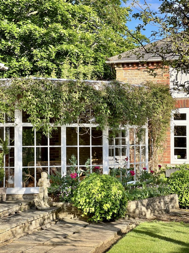 Georgian Manor Estate in Surrey