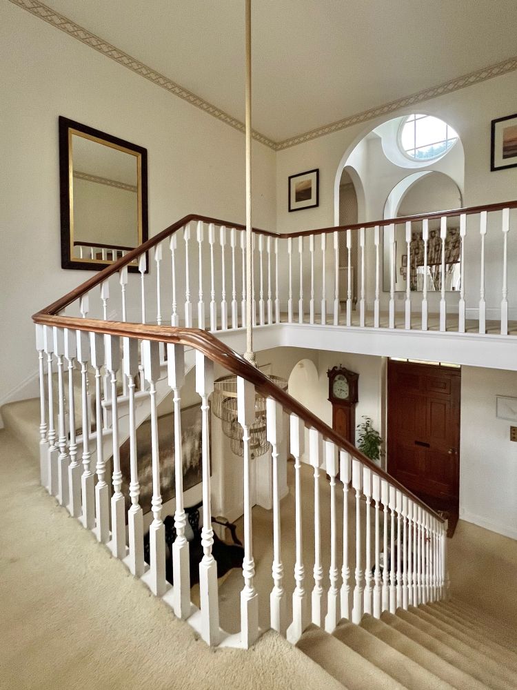 Georgian Manor Estate in Surrey