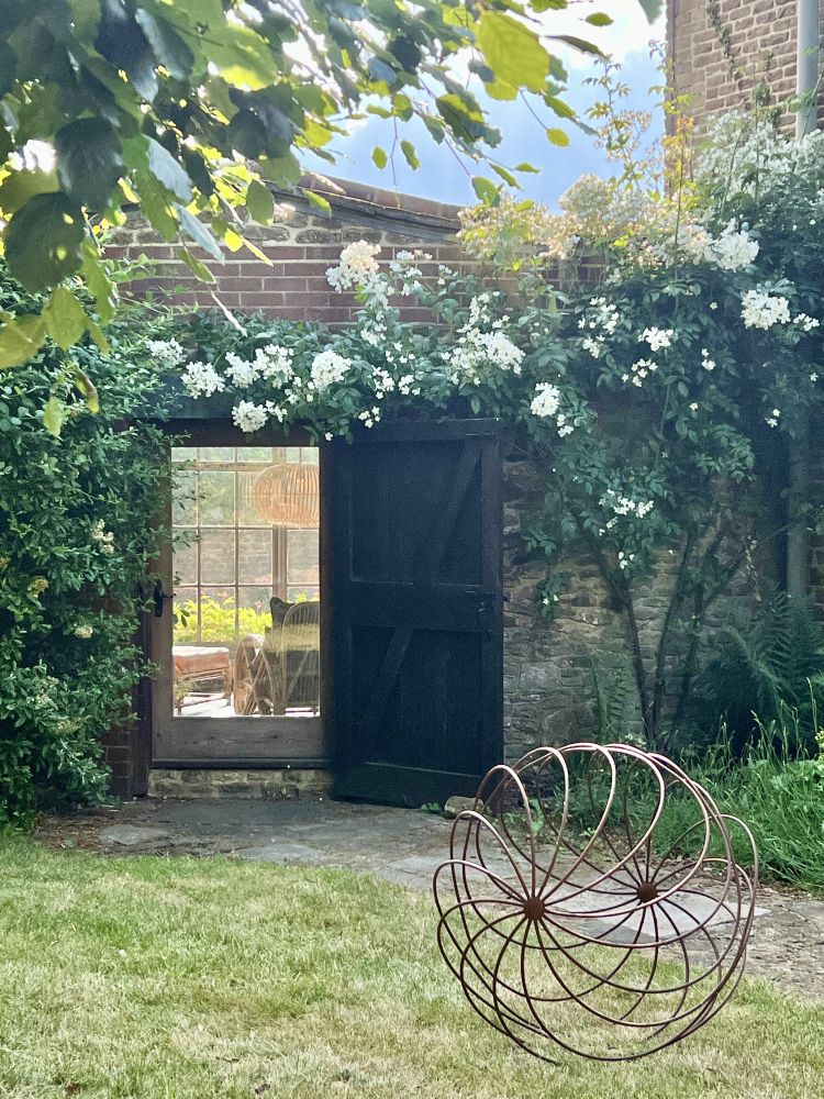 Georgian Manor Estate in Surrey