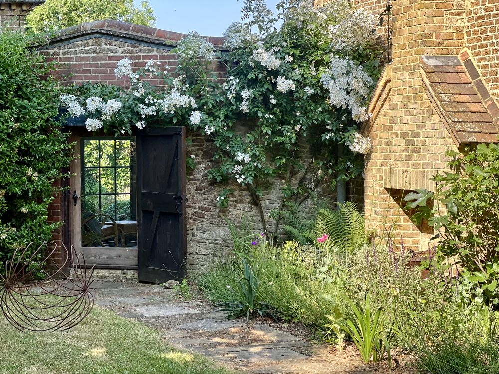 Georgian Manor Estate in Surrey