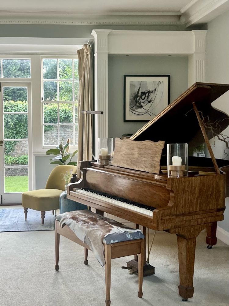 Georgian Manor Estate in Surrey