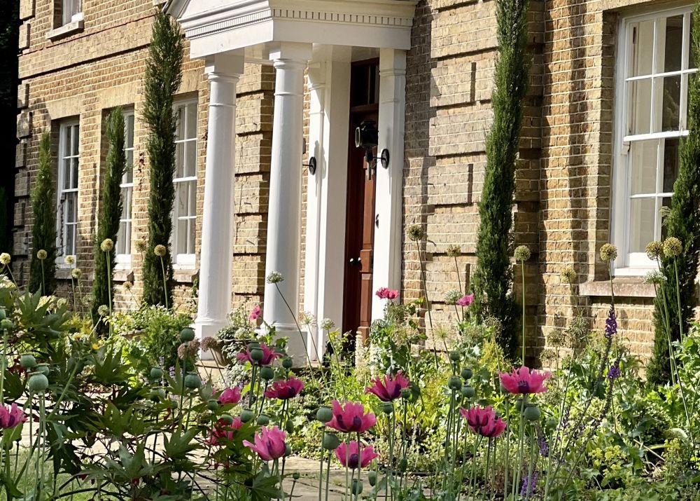 Georgian Manor Estate in Surrey