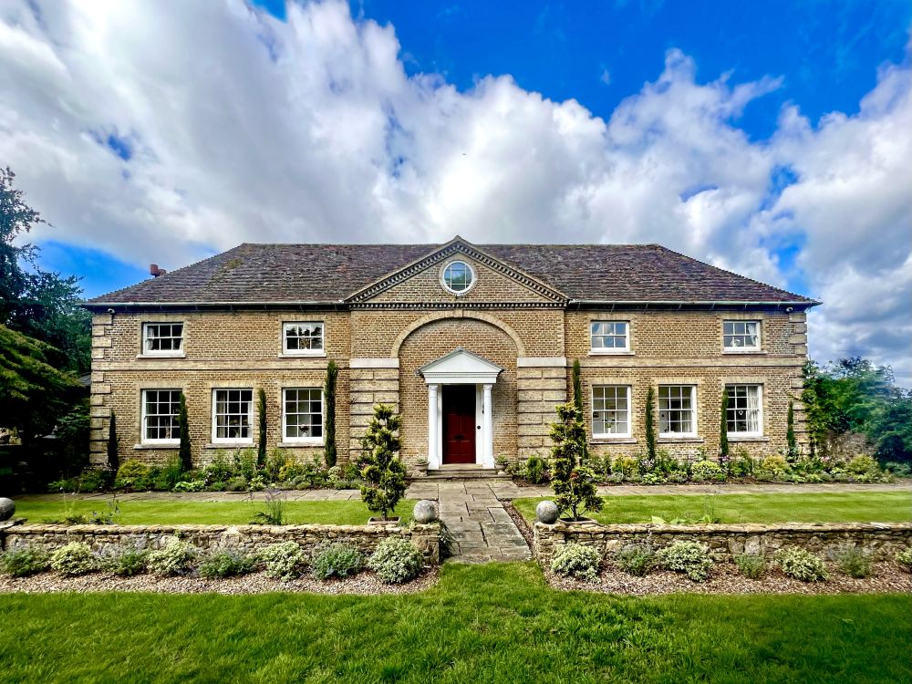 Georgian Manor Estate in Surrey