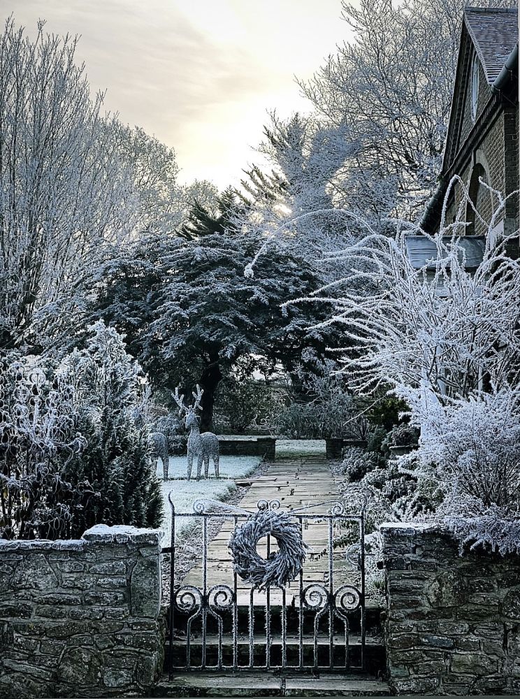Georgian Manor Estate in Surrey