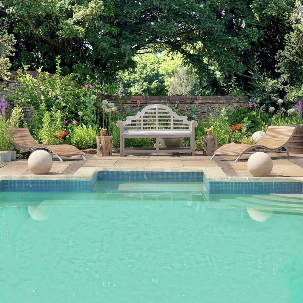 Georgian Manor Estate in Surrey