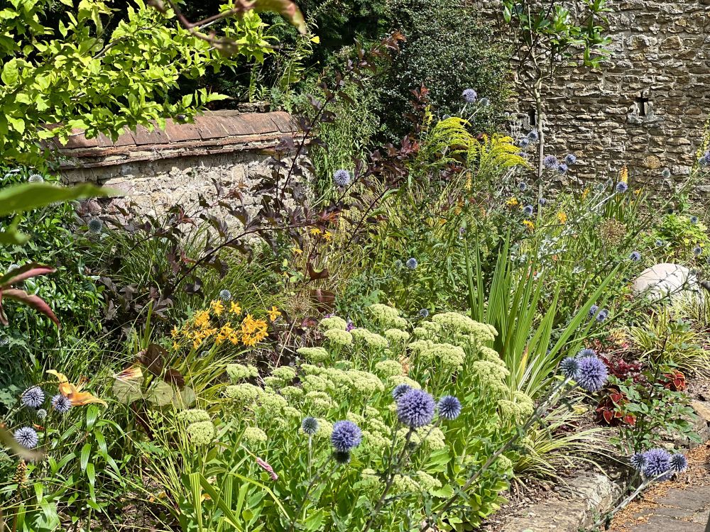 Georgian Manor Estate in Surrey