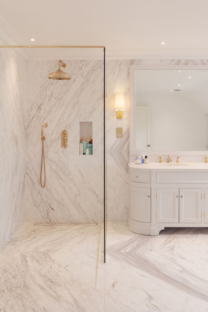 Stunning new build property with indoor swimming pool for film and photoshoot location (Harpenden, Hertfordshire)