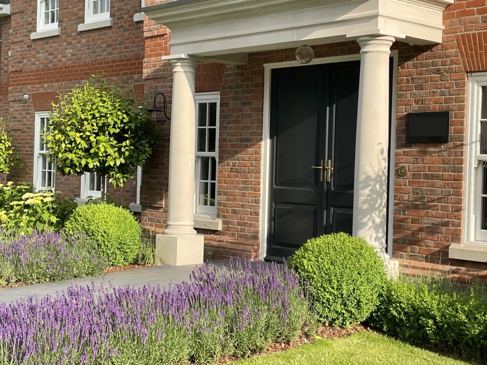 Stunning new build property with indoor swimming pool for film and photoshoot location (Harpenden, Hertfordshire)