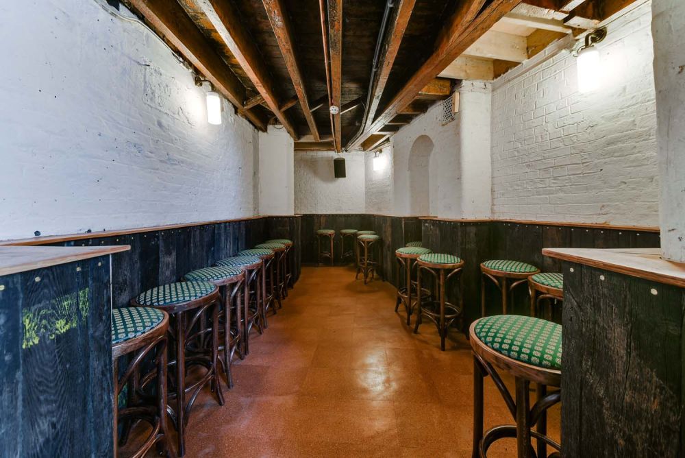 A proper South London boozer film, photoshoot and event location (Peckham, London)