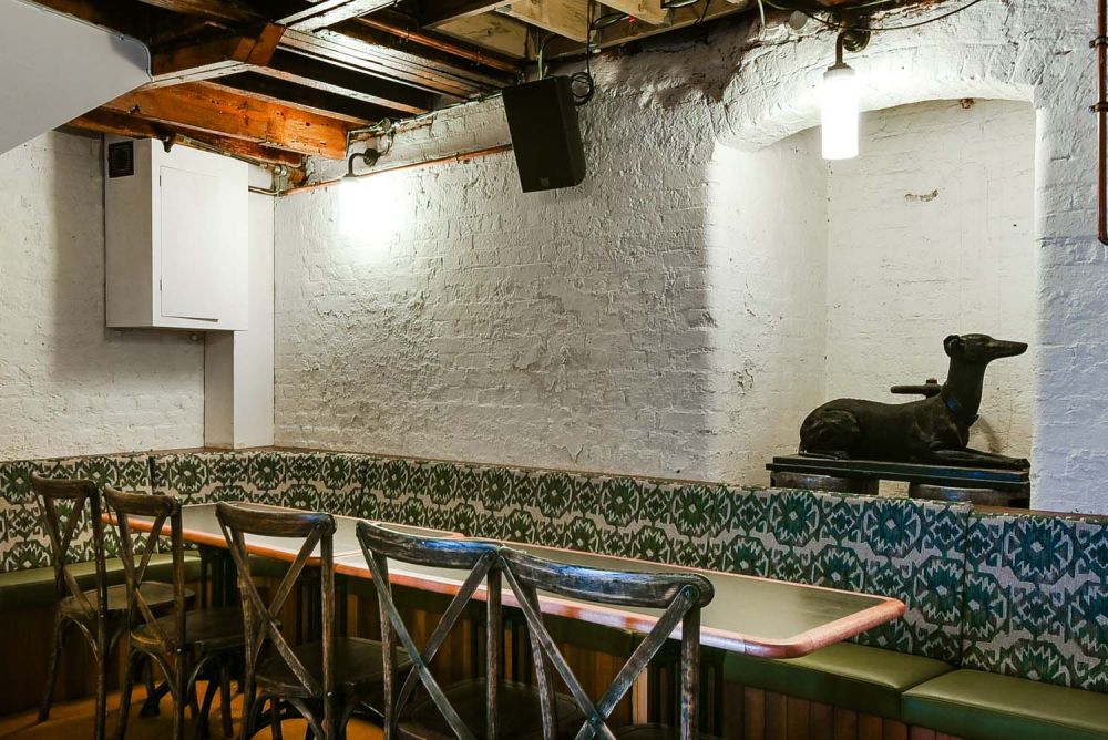 A proper South London boozer film, photoshoot and event location (Peckham, London)