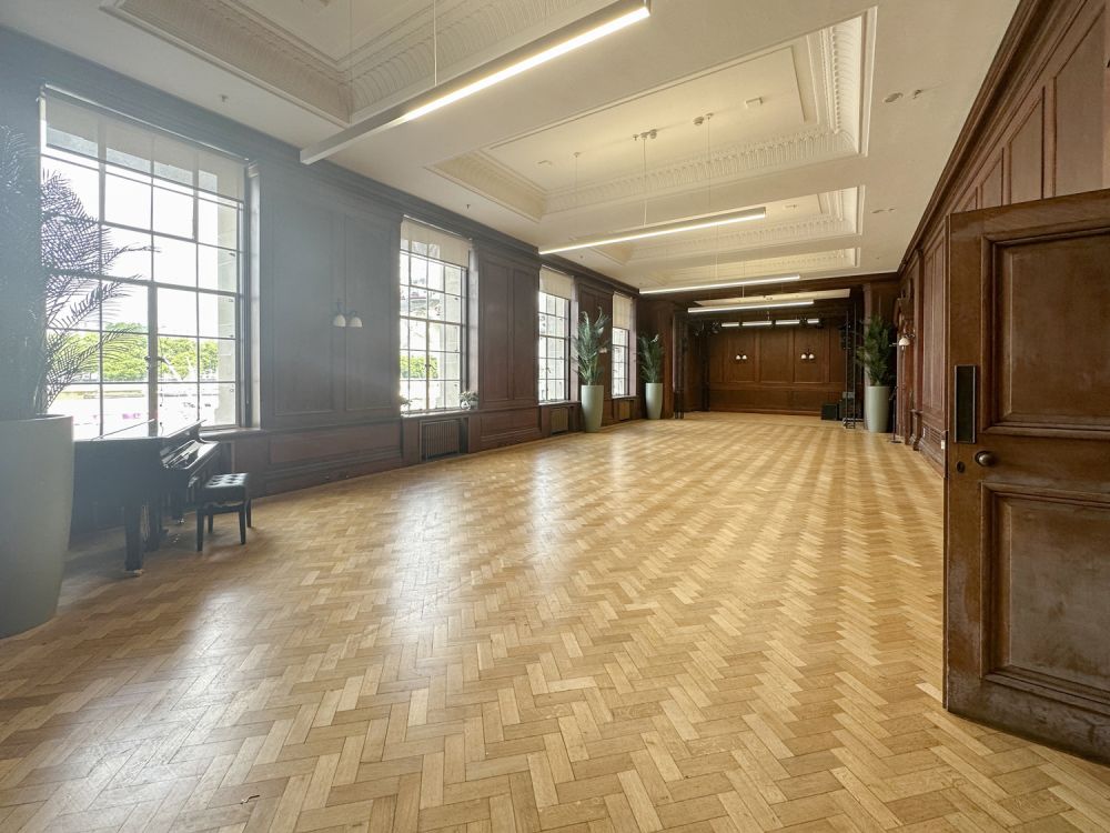 Grand riverside rooms with views of the Parliament for filming and photoshoots and events (Lambeth, London)