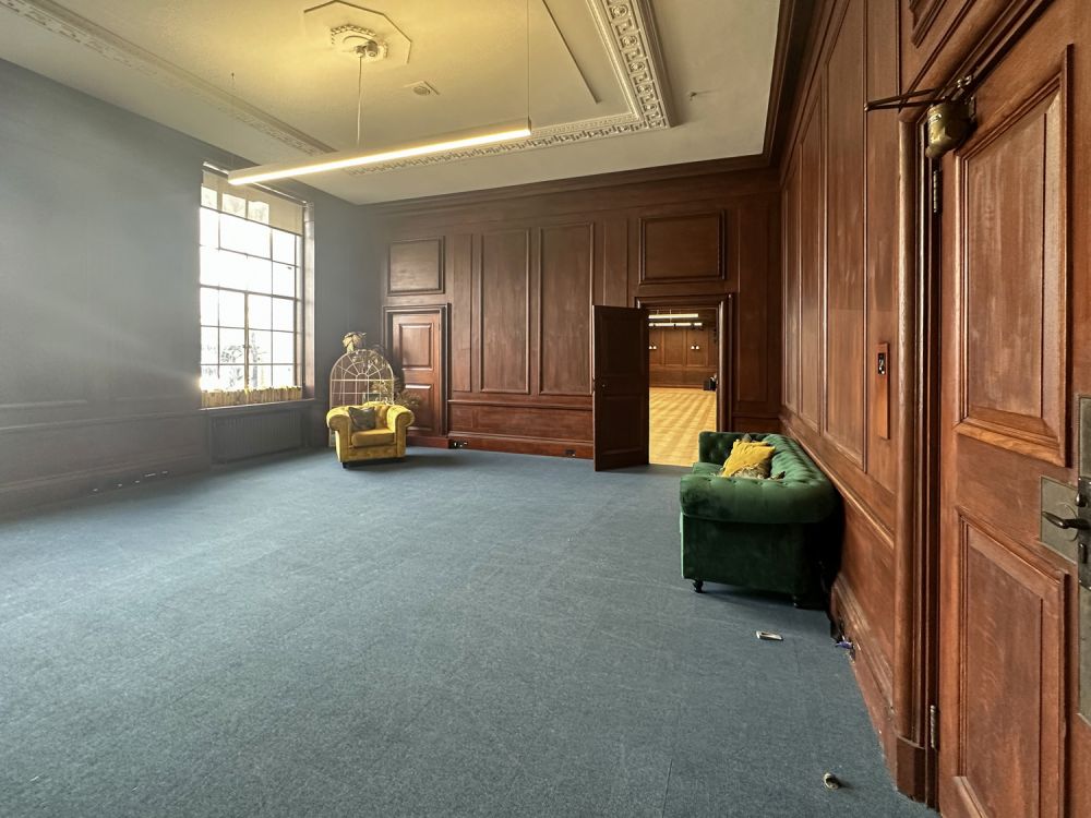 Grand riverside rooms with views of the Parliament for filming and photoshoots and events (Lambeth, London)