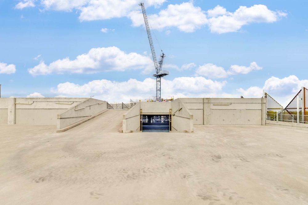 A private multi-storey car park with large roof (Brentford, London)