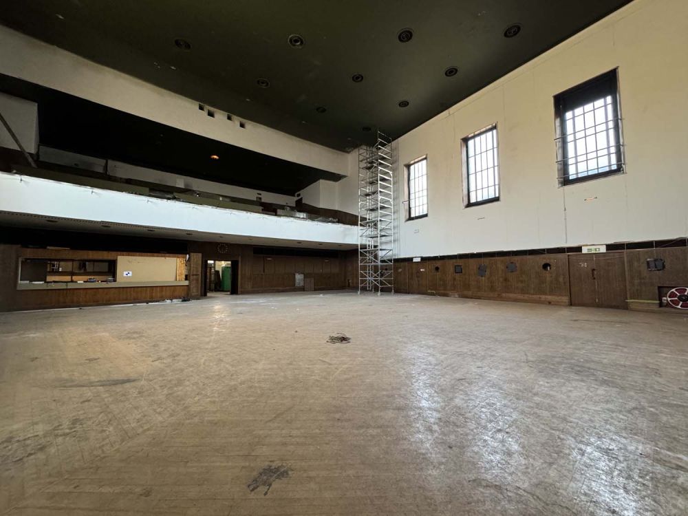 1930's theatre hall for film and photoshoot hire (Greenwich, London)