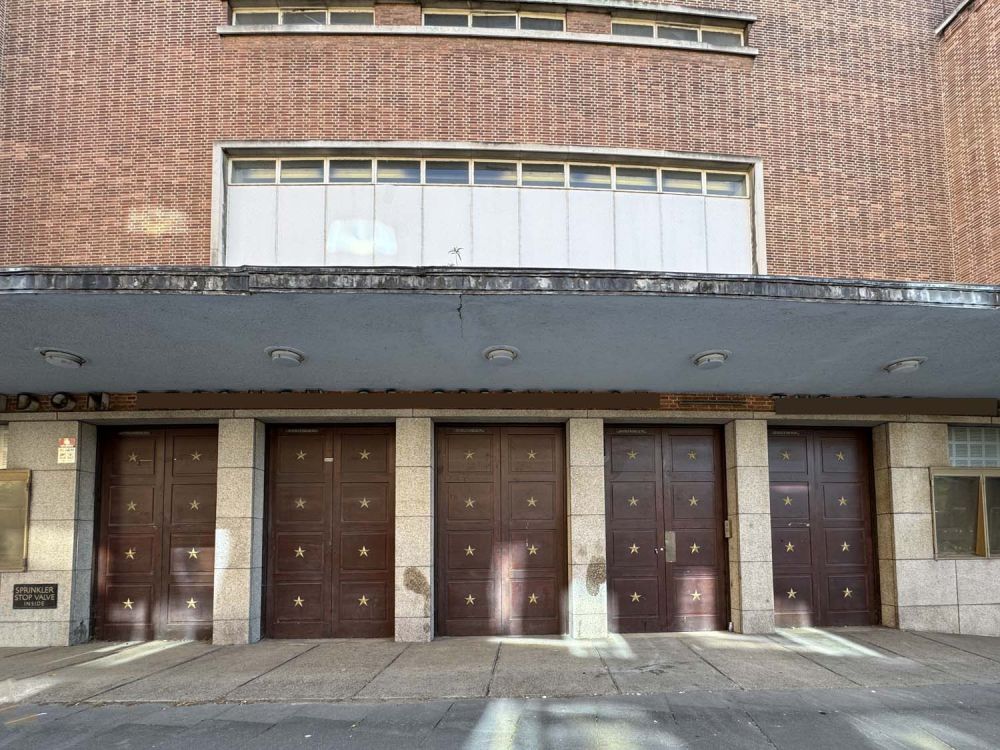 1930's theatre hall for film and photoshoot hire (Greenwich, London)