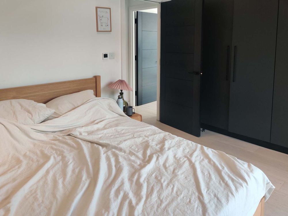 Modern flat in a new build block for film and photoshoot hire (Hackney, London)