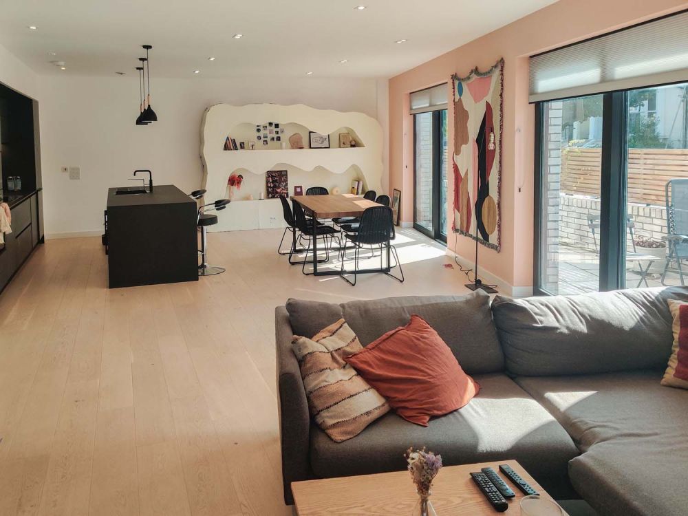 Modern flat in a new build block for film and photoshoot hire (Hackney, London)