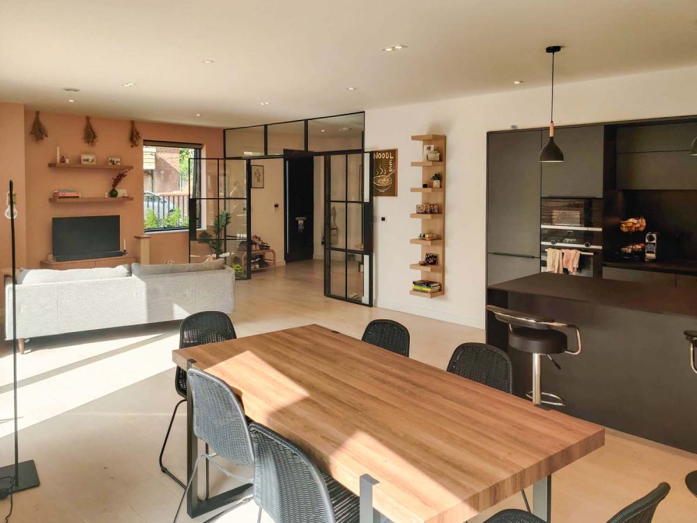 Modern flat in a new build block for film and photoshoot hire (Hackney, London)