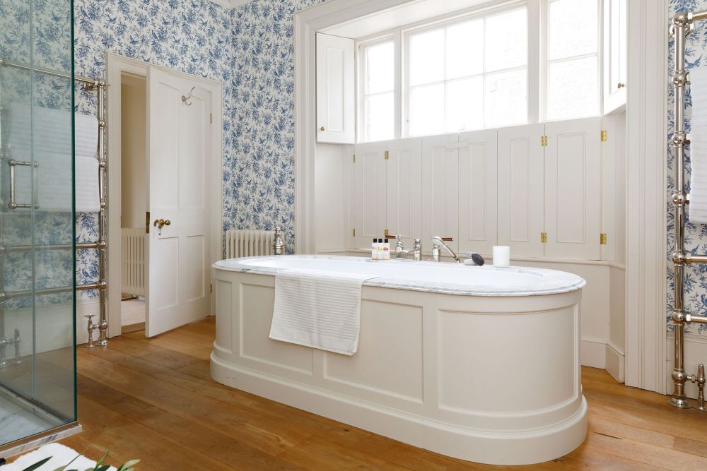 Grade II listed village manor