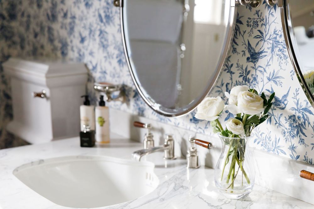 Grade II listed village manor