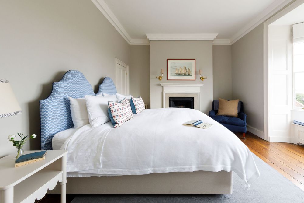 Grade II listed village manor