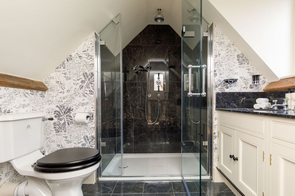 Grade II listed village manor