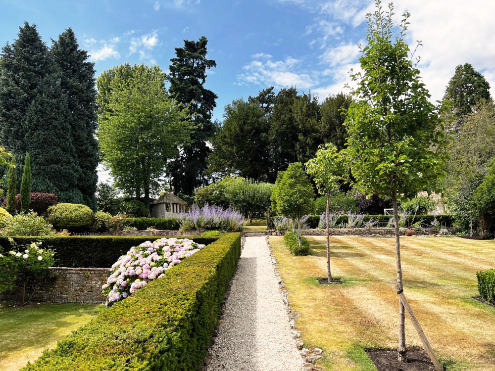 Grade II listed village manor