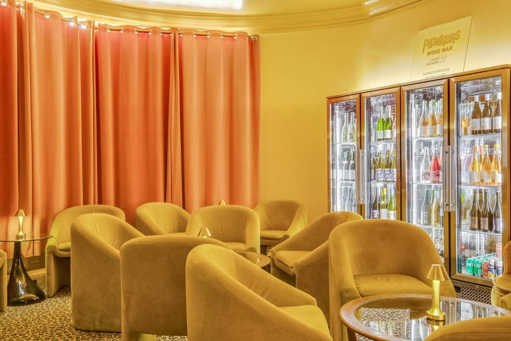 Retro wine bar for film and photoshoot hire (Hounslow, London)